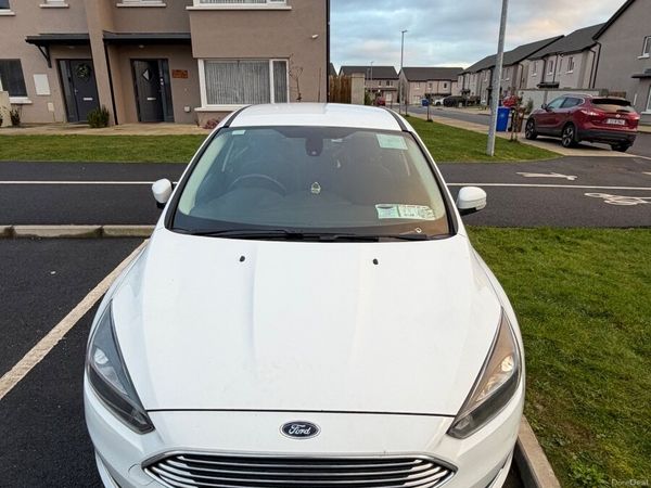 Ford Focus Saloon, Diesel, 2016, White