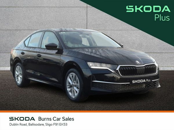 Skoda Octavia Hatchback, Diesel, 2026, Black
