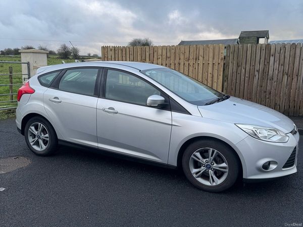 Ford Focus Hatchback, Diesel, 2014, Silver