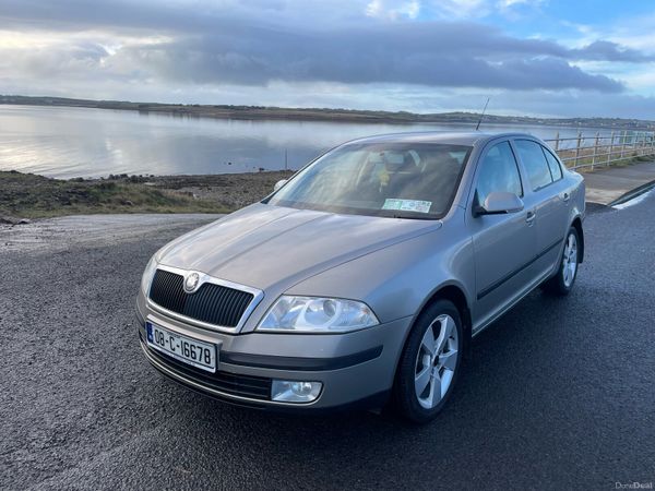 Skoda Octavia Hatchback, Diesel, 2008, Beige