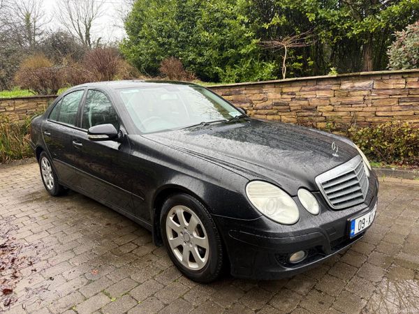 Mercedes-Benz E-Class Saloon, Diesel, 2009, Black