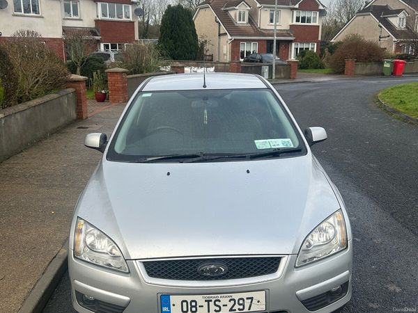 Ford Focus Hatchback, Petrol, 2008, Silver