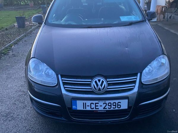 Volkswagen Jetta Saloon, Diesel, 2011, Black