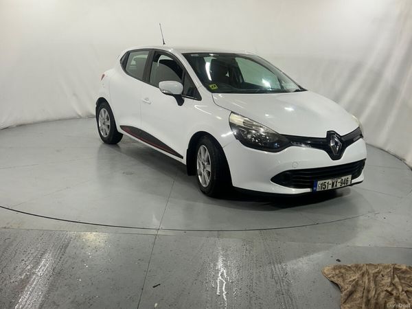 Renault Clio Hatchback, Diesel, 2015, White
