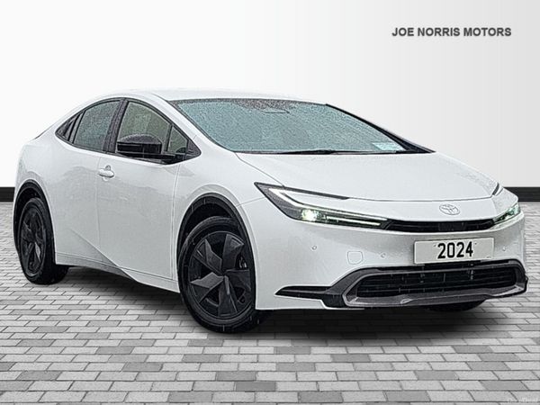 Toyota Prius Hatchback, Petrol Hybrid, 2024, White