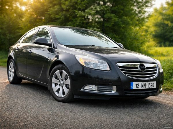 Vauxhall Insignia Hatchback, Diesel, 2012, Black