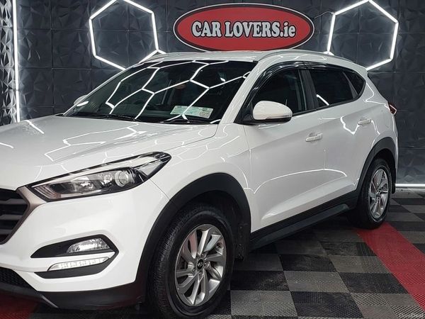 Hyundai Tucson SUV, Diesel, 2016, White