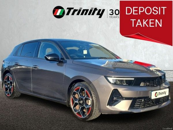 Opel Astra Hatchback, Petrol Plug-in Hybrid, 2023, Grey