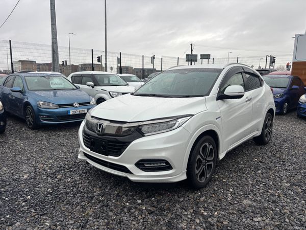 Honda Vezel SUV, Petrol Hybrid, 2019, White