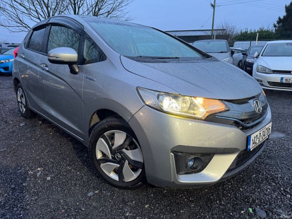 Honda Fit Hatchback, Petrol Hybrid, 2014, Grey