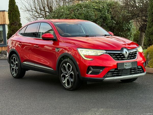 Renault Arkana Hatchback, Petrol, 2022, Red