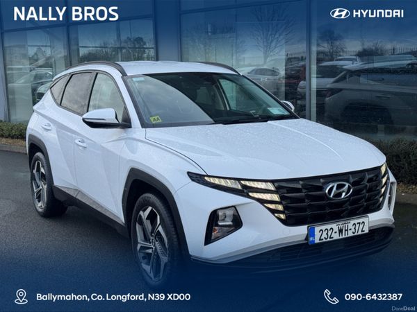 Hyundai Tucson MPV, Petrol Plug-in Hybrid, 2023, White