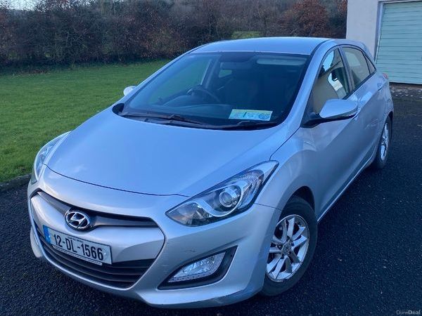 Hyundai i30 MPV, Diesel, 2012, Silver