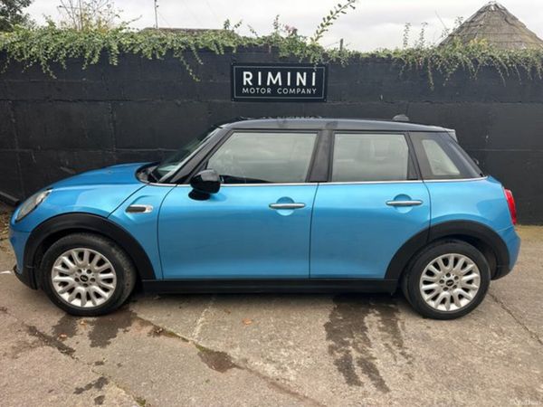 Mini Cooper Hatchback, Petrol, 2015, Blue