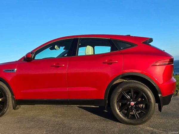 Jaguar E-Pace Estate/Jeep, Diesel, 2020, Red