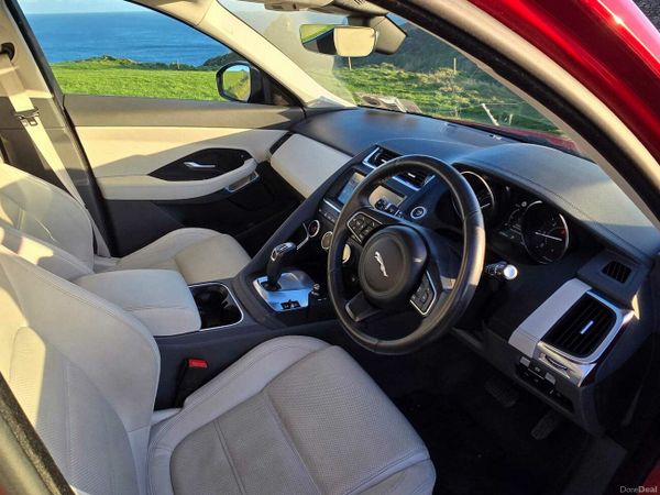 Jaguar E-Pace Estate/Jeep, Diesel, 2020, Red
