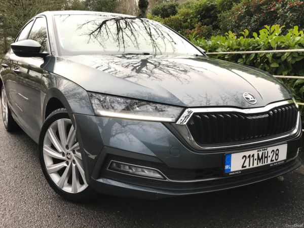 Skoda Octavia Saloon, Diesel, 2021, Grey