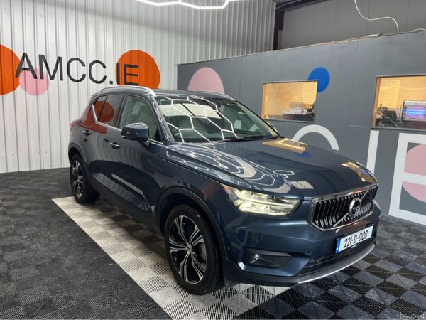 Volvo XC40 SUV, Petrol Plug-in Hybrid, 2022, Blue