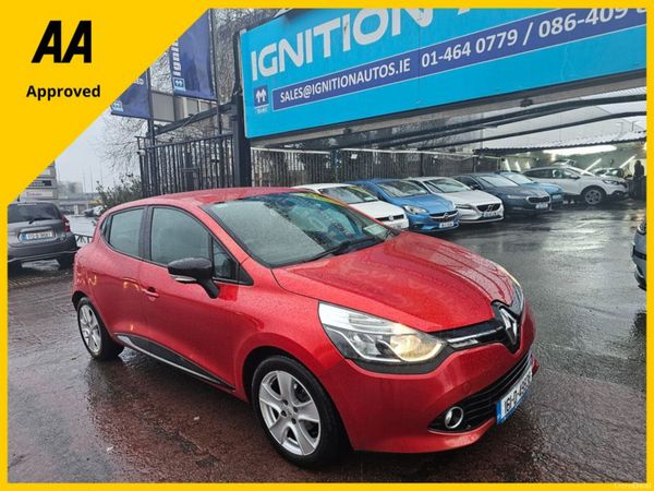 Renault Clio Hatchback, Petrol, 2016, Red