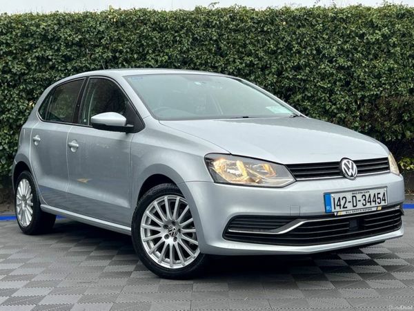 Volkswagen Polo Hatchback, Petrol, 2014, Silver