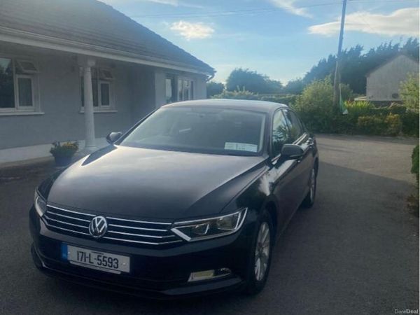 Volkswagen Passat Saloon, Diesel, 2017, Black