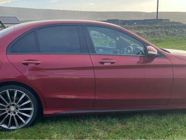Mercedes-Benz C-Class Saloon, Diesel, 2015, Red