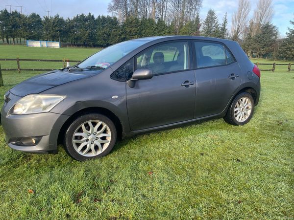 Toyota Auris Hatchback, Diesel, 2008, Grey