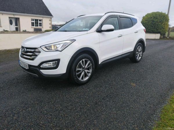 Hyundai Santa Fe SUV, Diesel, 2014, White