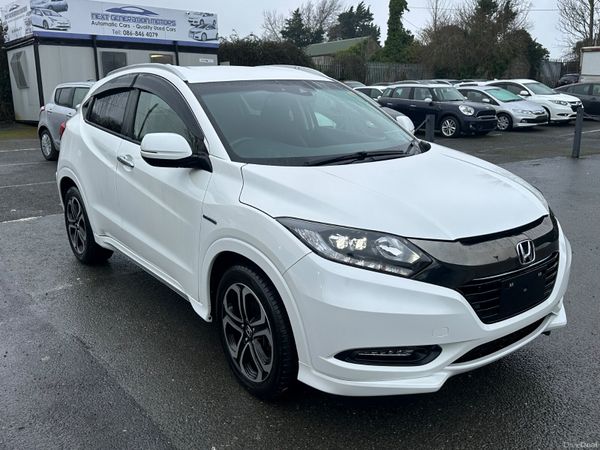 Honda Vezel SUV, Petrol Hybrid, 2017, White