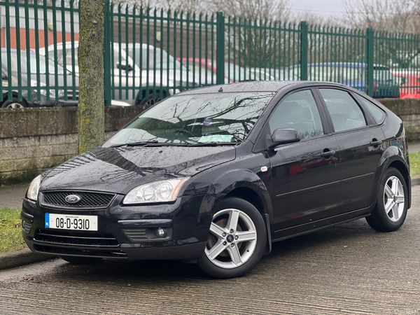 Ford Focus Hatchback, Petrol, 2008, Black