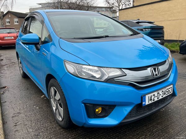 Honda Fit Hatchback, Petrol Hybrid, 2014, Blue