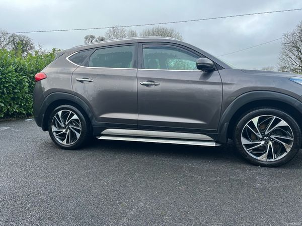 Hyundai Tucson SUV, Diesel, 2019, Brown