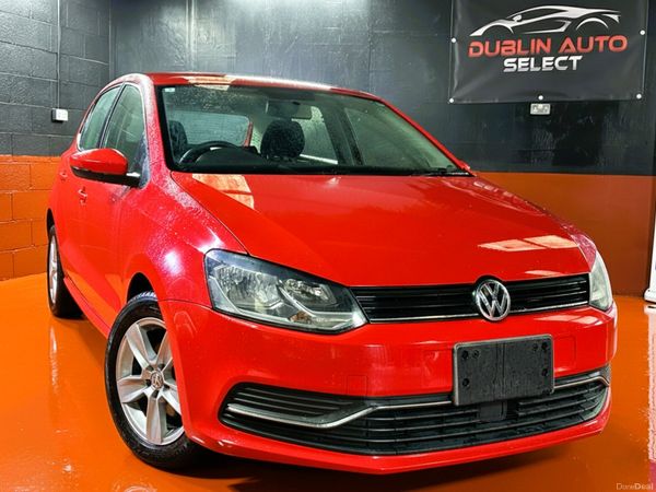 Volkswagen Polo Hatchback, Petrol, 2015, Red