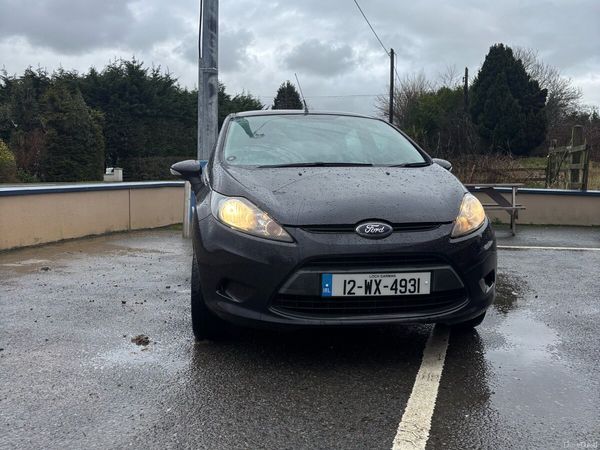 Ford Fiesta Hatchback, Petrol, 2012, Black