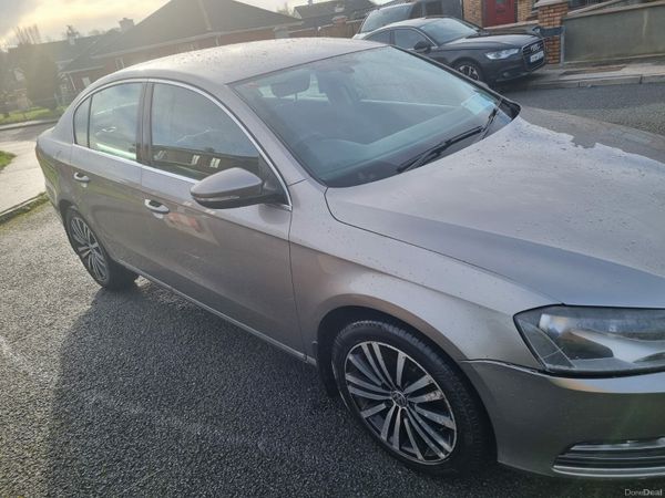 Volkswagen Passat Saloon, Diesel, 2012, Brown