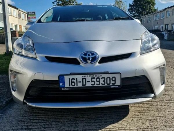 Toyota Prius Hatchback, Petrol Hybrid, 2016, Silver