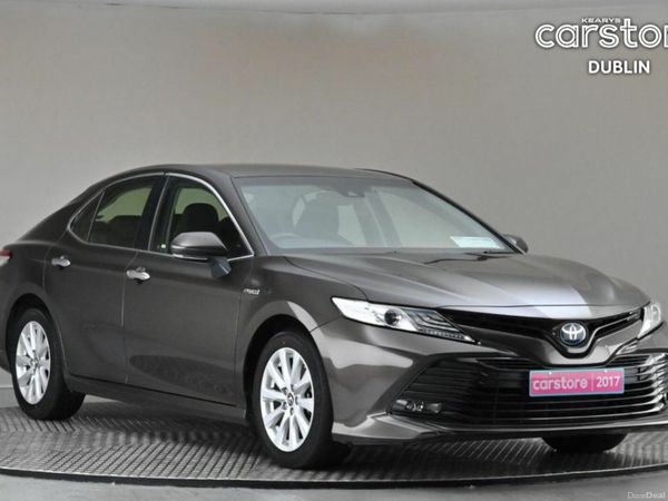 Toyota Camry Saloon, Petrol Hybrid, 2017, Brown