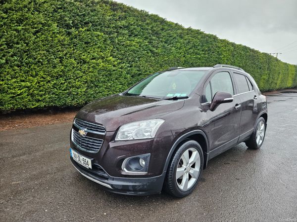 Chevrolet Trax Hatchback, Diesel, 2014, Brown