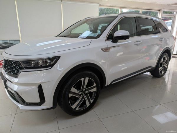 Kia Sorento SUV, Petrol Plug-in Hybrid, 2021, White