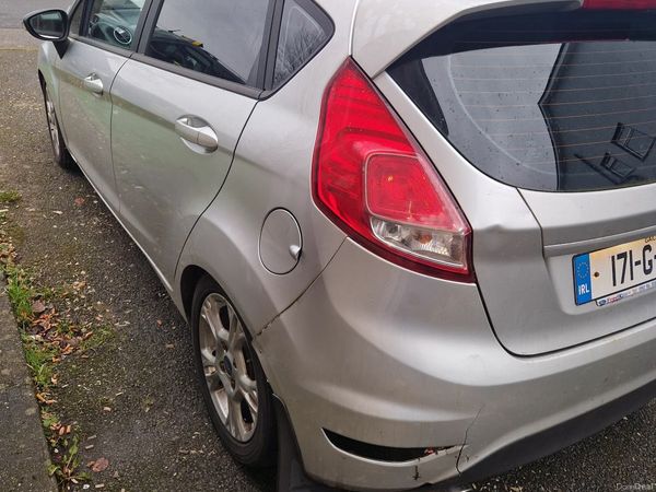 Ford Fiesta Hatchback, Diesel, 2017, Grey