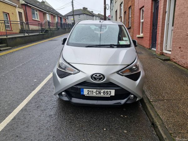 Toyota Aygo Hatchback, Petrol, 2021, Grey
