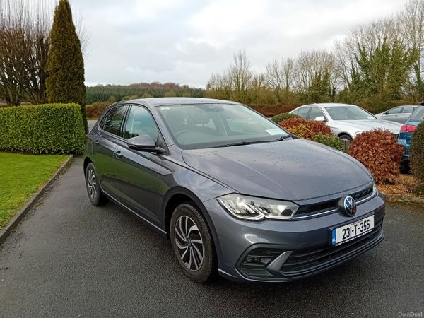Volkswagen Polo Hatchback, Petrol, 2023, Grey