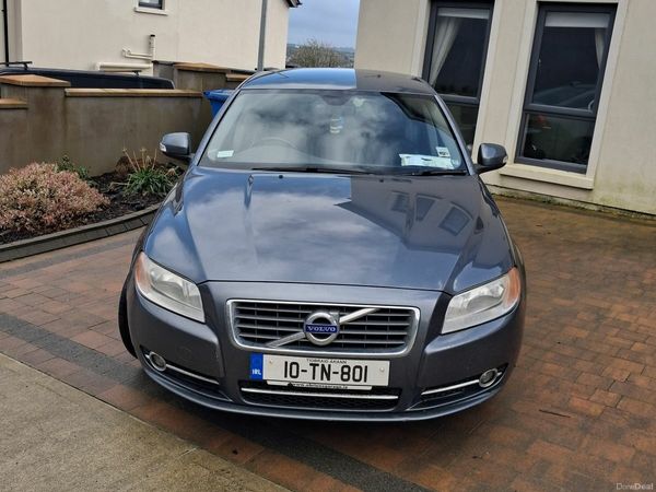 Volvo S80 Saloon, Diesel, 2010, Grey