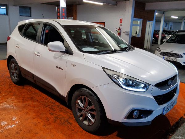 Hyundai ix35 SUV, Diesel, 2015, White
