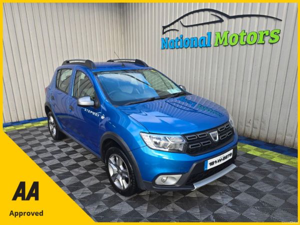 Dacia Sandero Stepway Hatchback, Diesel, 2018, Blue