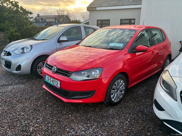 Volkswagen Polo Hatchback, Petrol, 2013, Red