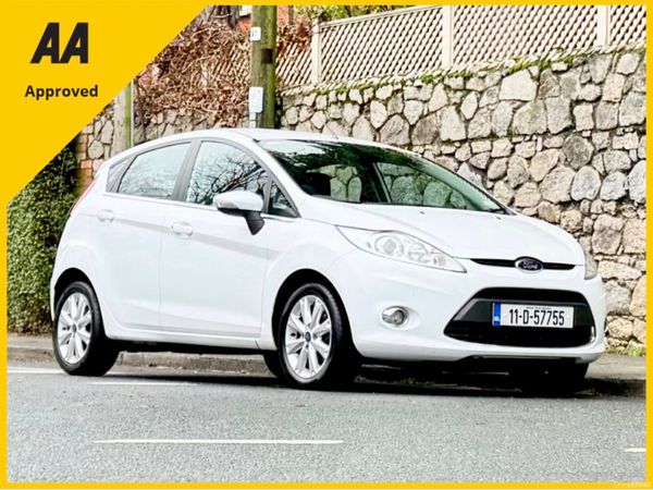 Ford Fiesta Hatchback, Petrol, 2011, White
