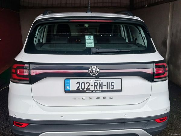 Volkswagen T-Cross Estate/Jeep, Diesel, 2020, White