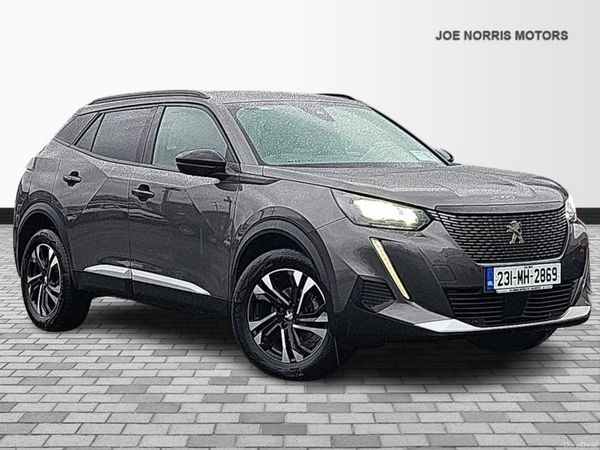 Peugeot 2008 MPV, Petrol, 2023, Grey