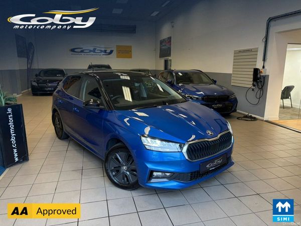 Skoda Fabia Hatchback, Petrol, 2022, Blue